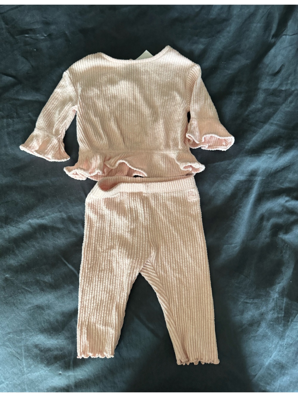 GAP Soft Blush Ribbed Knit outfit